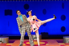 Elephant and Piggie: We Are In A Play!